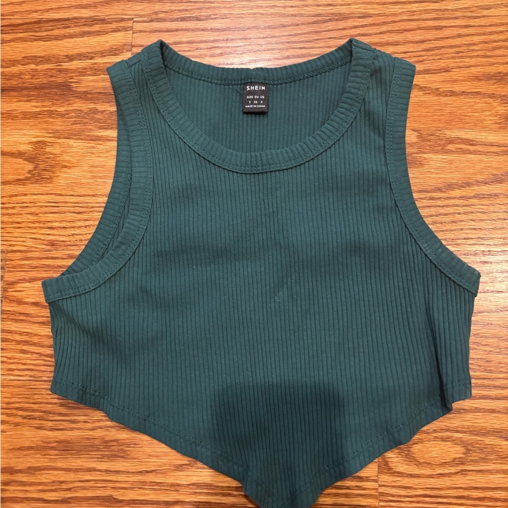 SHEIN Dark Green Sleeveless Ribbed Crop Top
